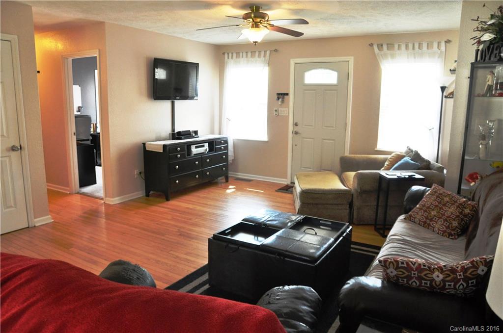 Hampton Glen - Residential