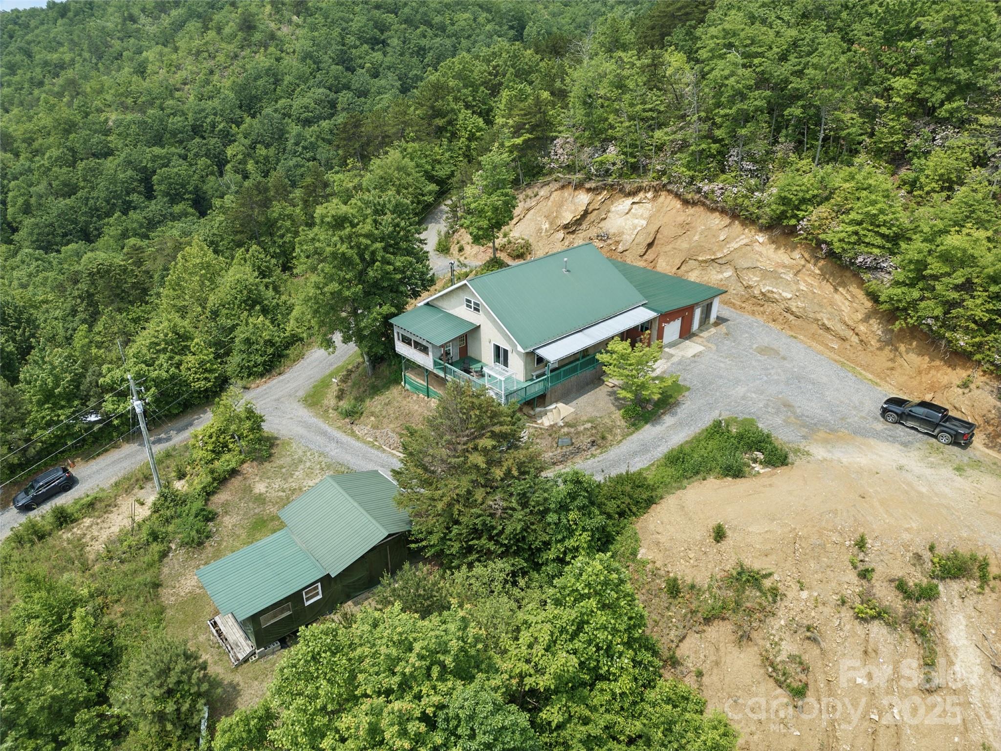 33 Faholoa Ridge Road