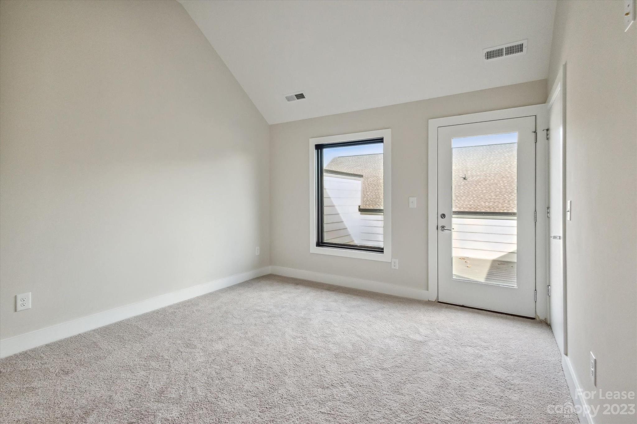 bronson square - Residential Lease