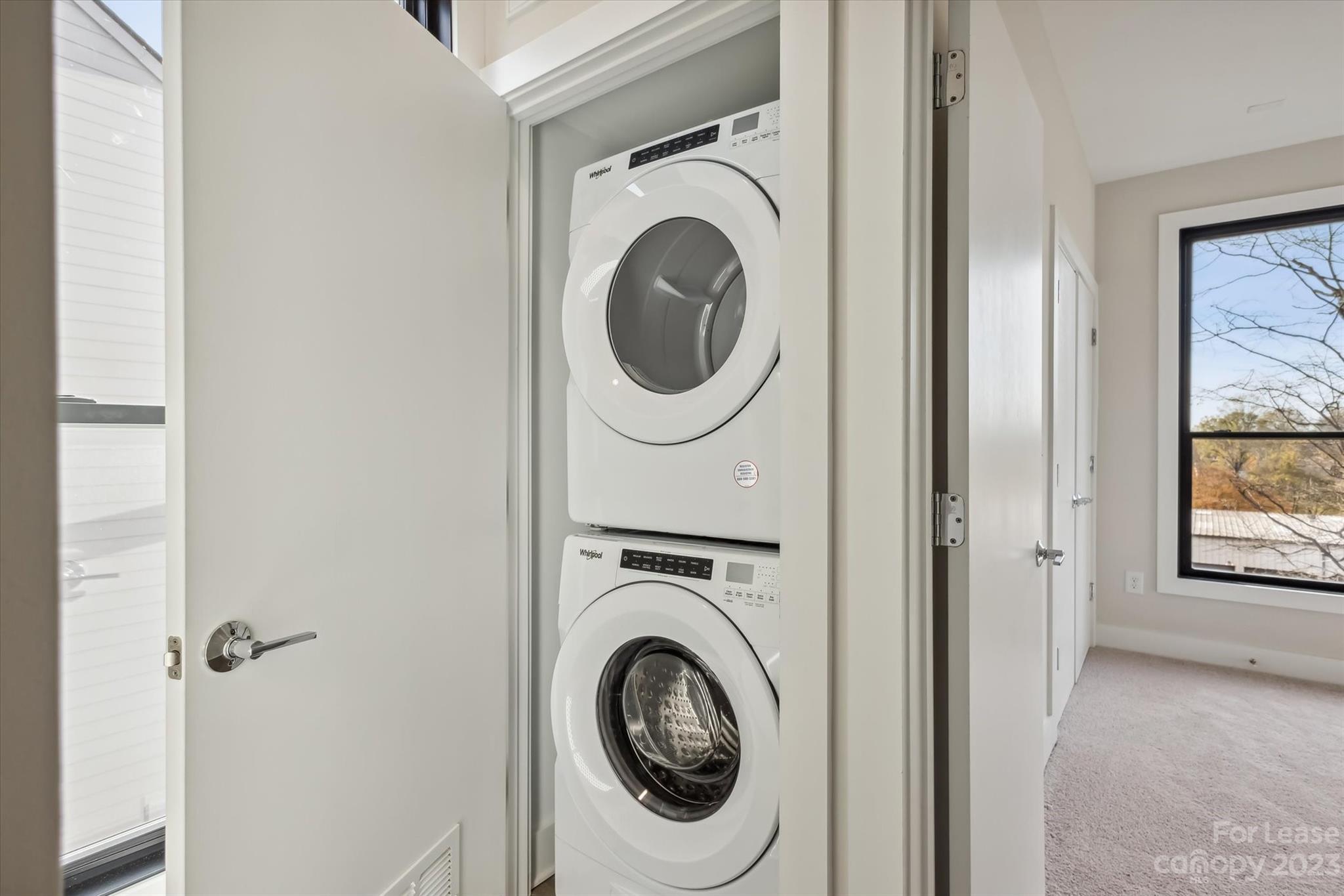 bronson square - Residential Lease