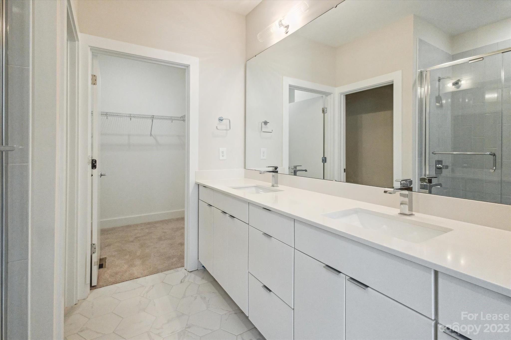 bronson square - Residential Lease