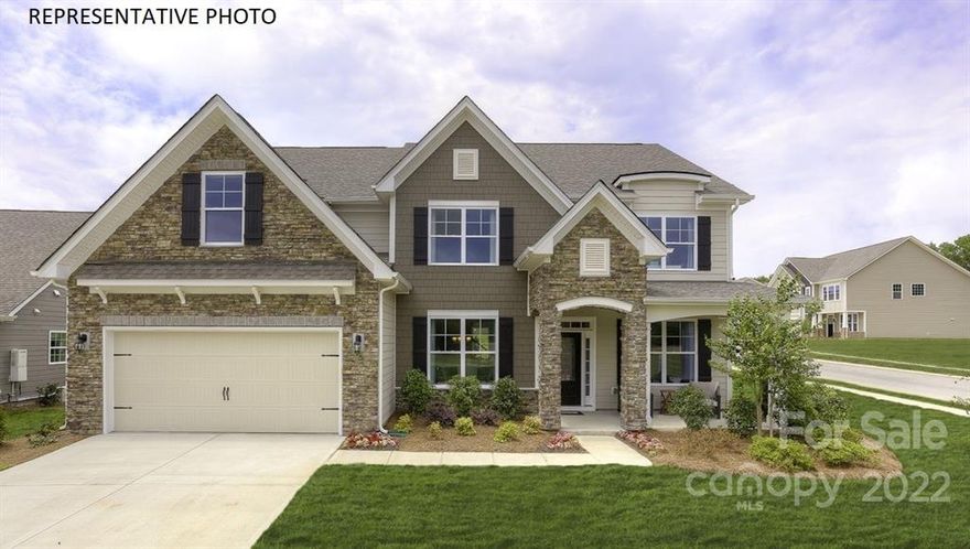 Best Selling Washington Plan also featured as community model home! This home features an open floorplan with gourmet kitchen-KitchenAid appliances w/canopy range hood!  1st floor guest suite and full bath. Built-Ins included on both sides of the fireplace! Sunroom adds an additional 120sqft!! 
The spacious owner's retreat features separate garden tub and shower with huge walk in closet.  Two of the three secondary bedrooms w/en suites!  Large bonus room great for media room/entertaining!