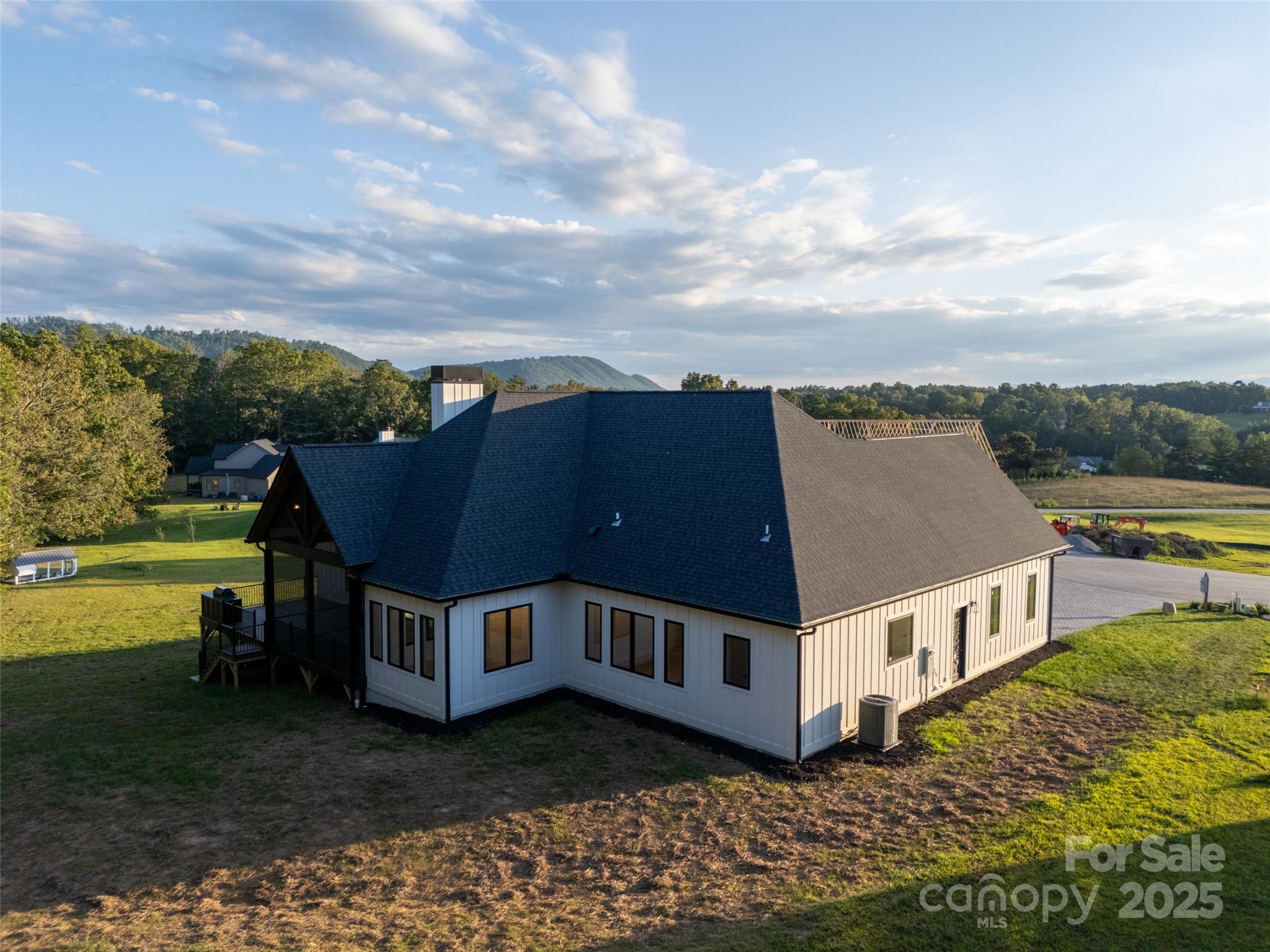 Hidden Meadows Of Cane Creek - Residential