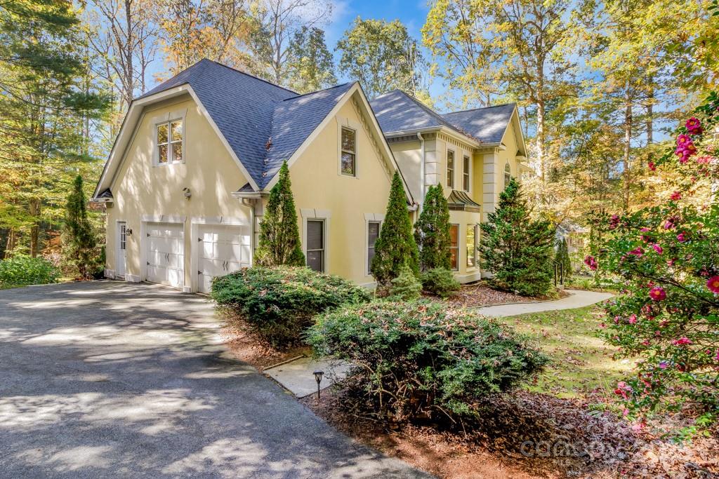 CLAREMONT - Residential