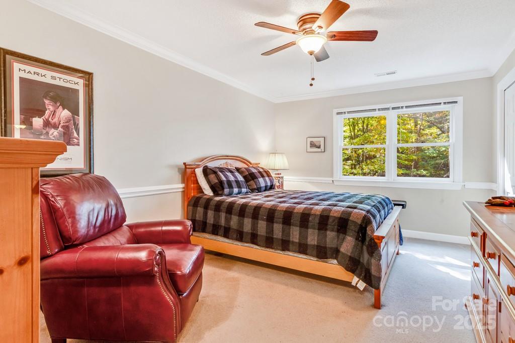 CLAREMONT - Residential