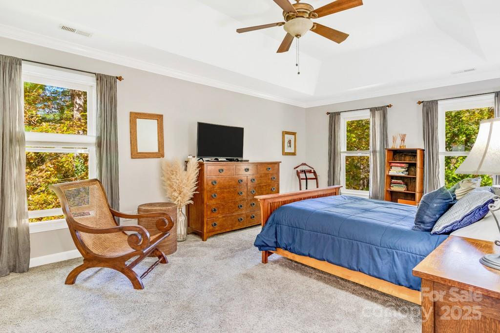 CLAREMONT - Residential