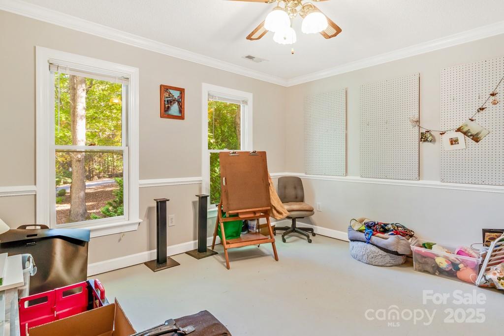 CLAREMONT - Residential