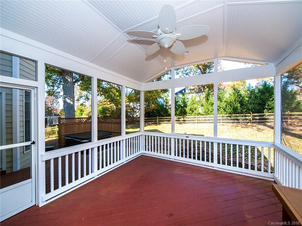 Macaulay - Residential Lease