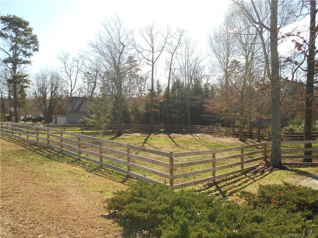 Country Woods East - Residential