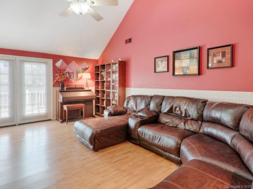 Hickory Creek - Residential