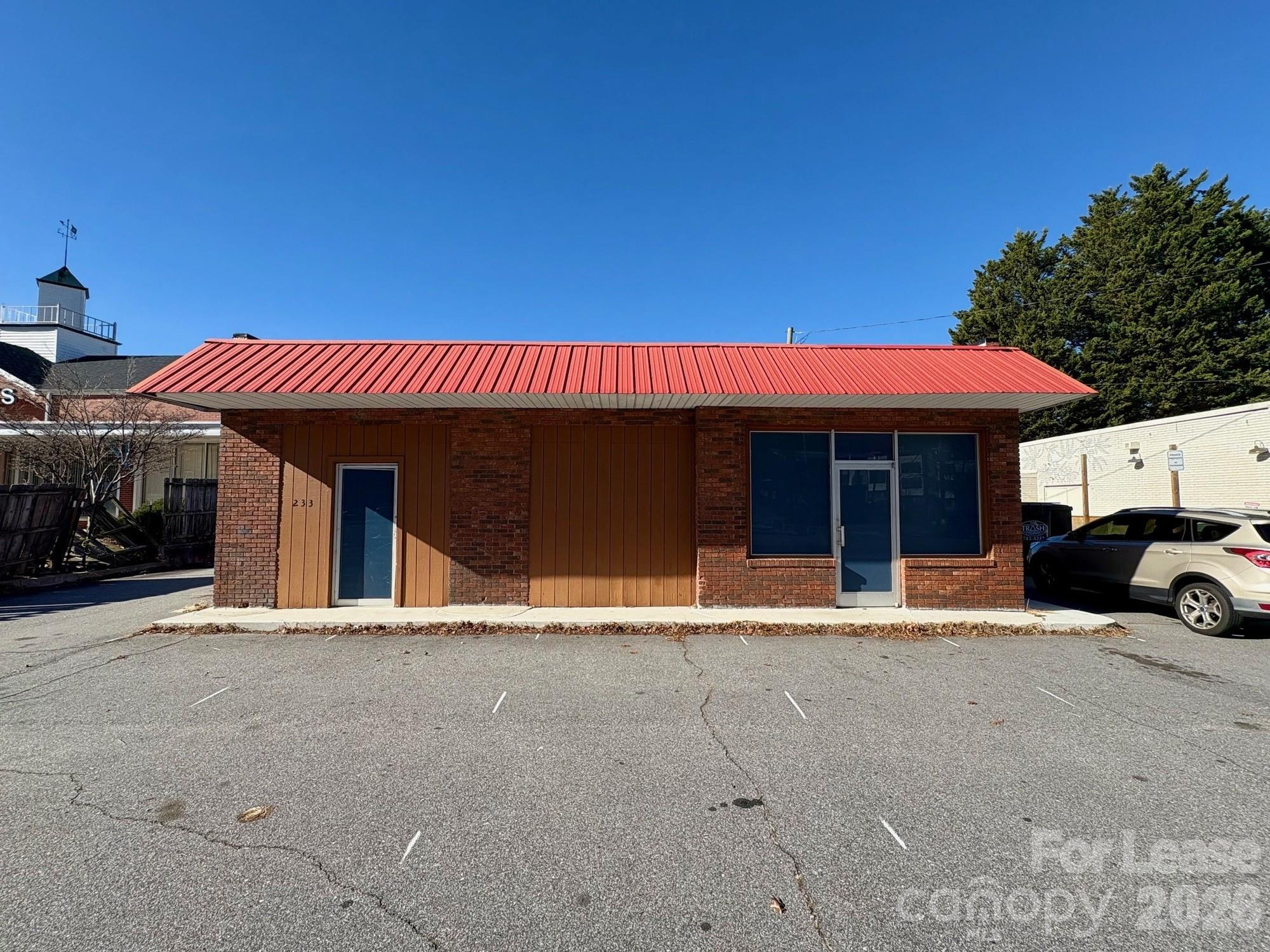 Photo 1 of 13 — 233 Biltmore Avenue, Asheville, NC 28801