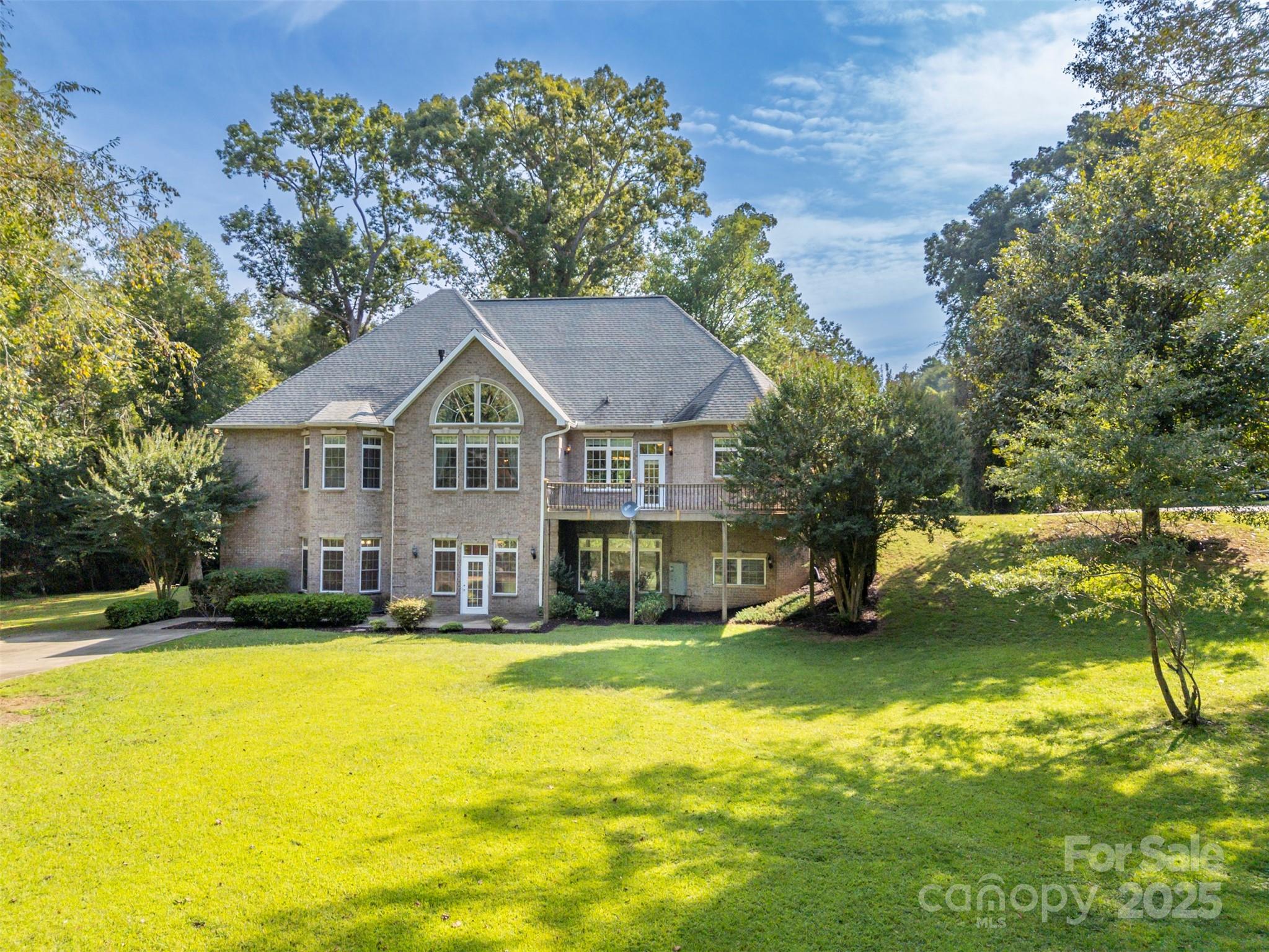 288 Palms Way