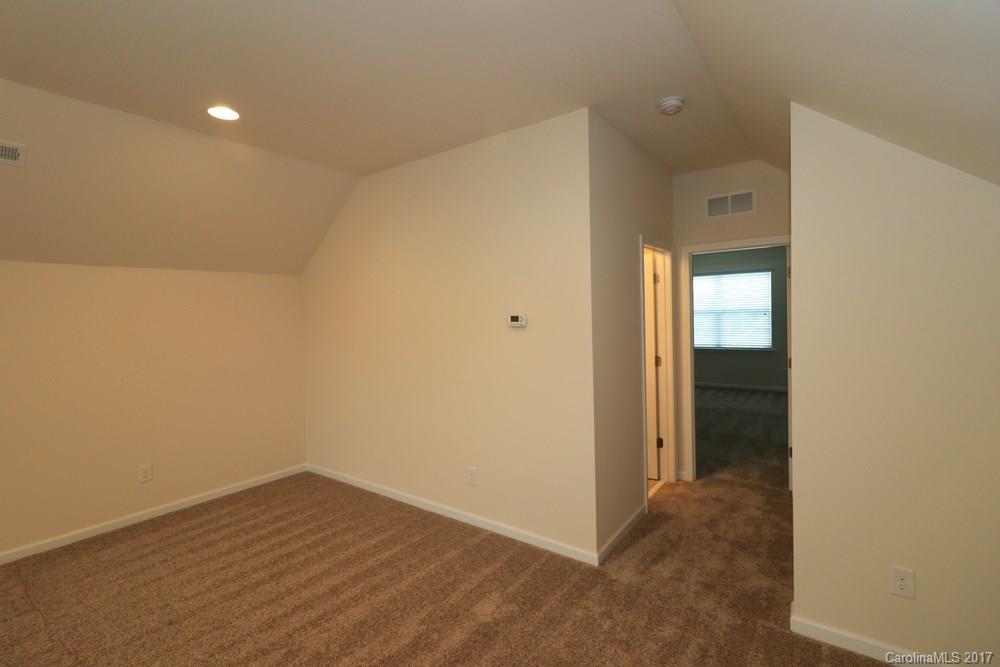 Hawks Creek - Residential