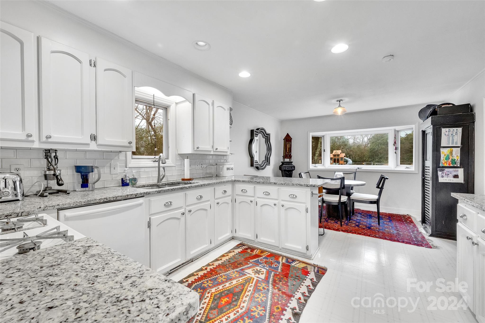 Lansdowne - Residential