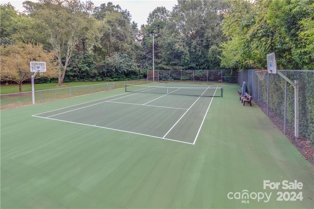 Lansdowne - Residential