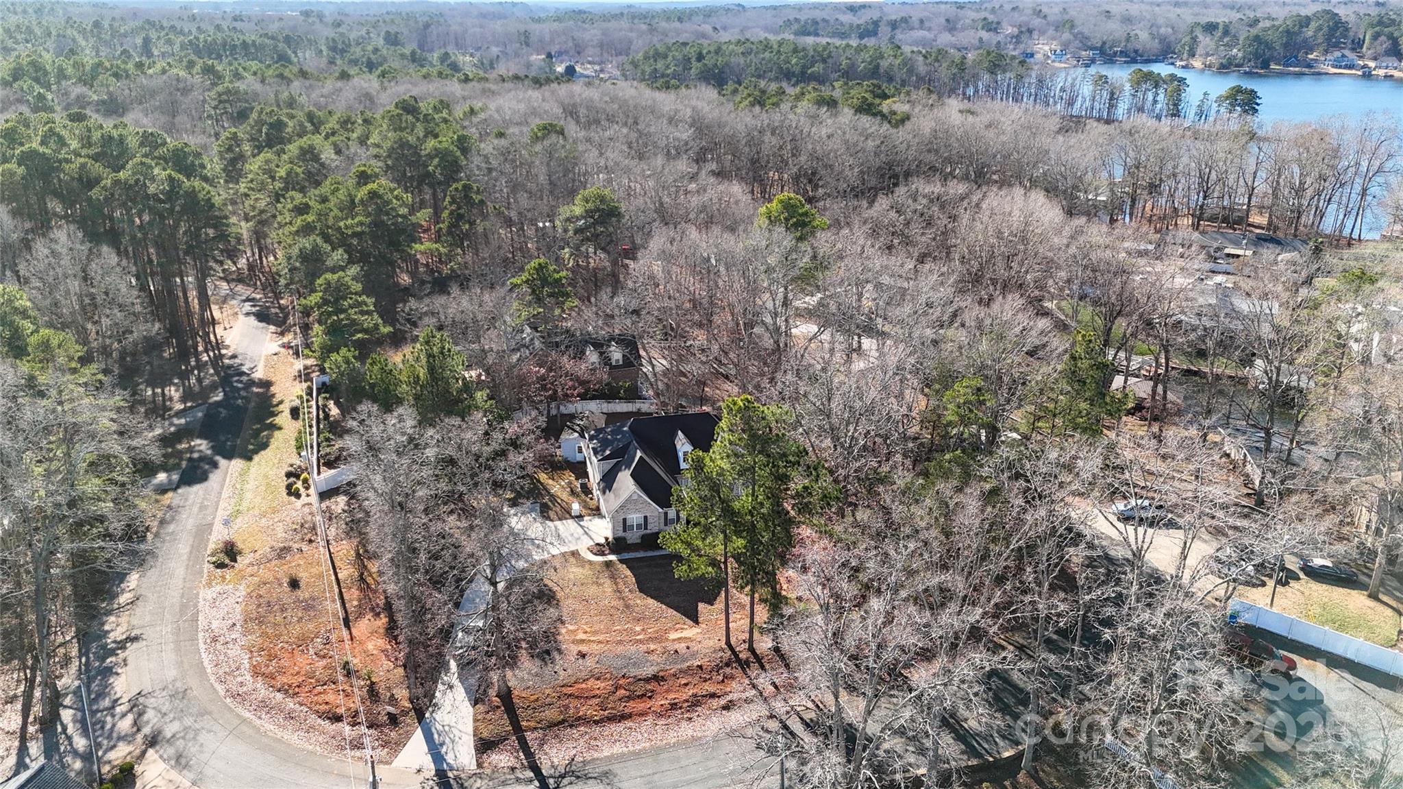 10806 Willow Oak Road