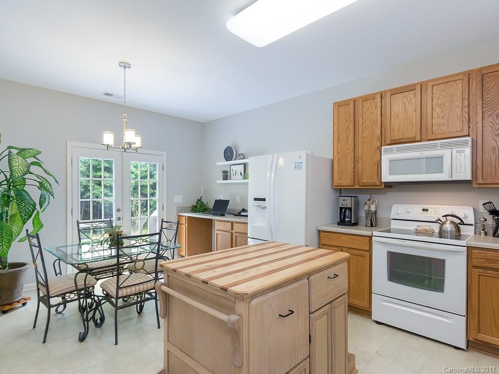 Wesley Oaks - Residential