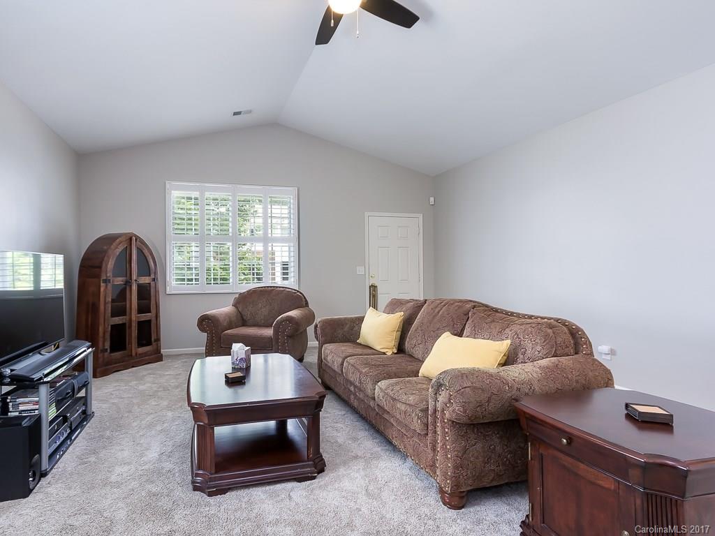 Wesley Oaks - Residential