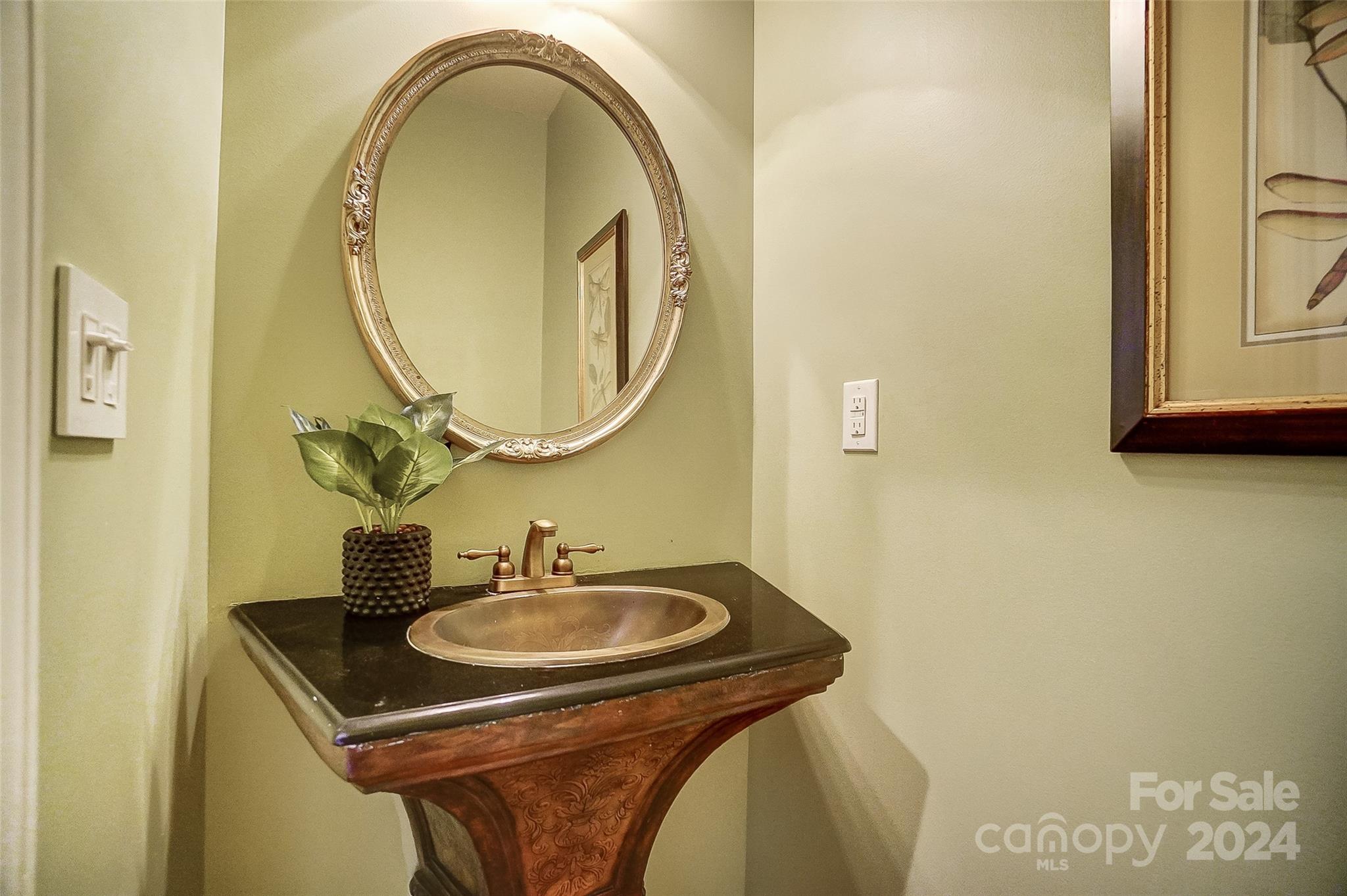 Regent Park - Residential