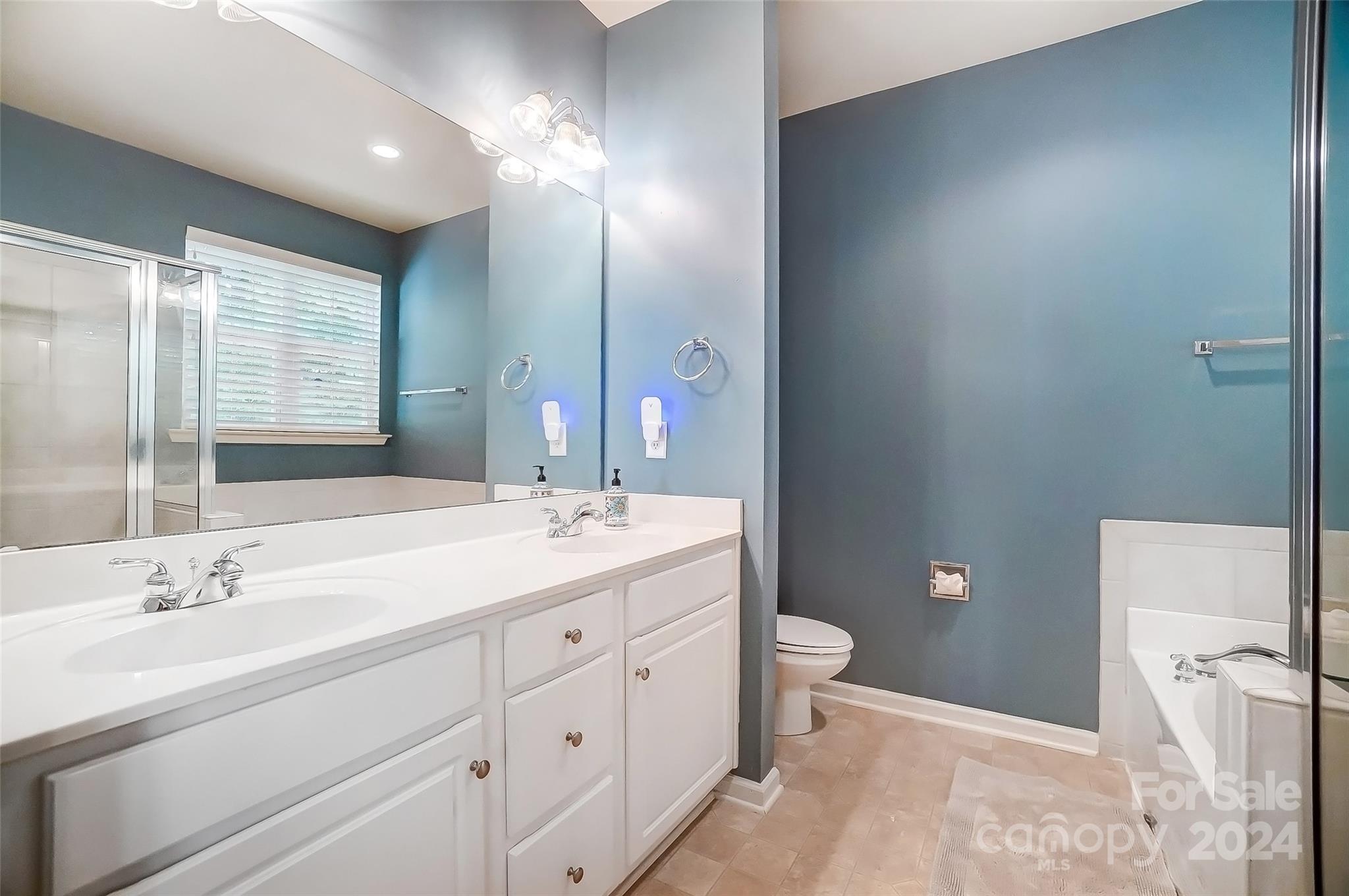 Regent Park - Residential