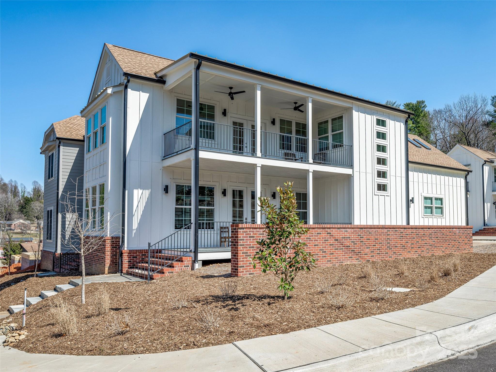 Skyvue Village - Residential