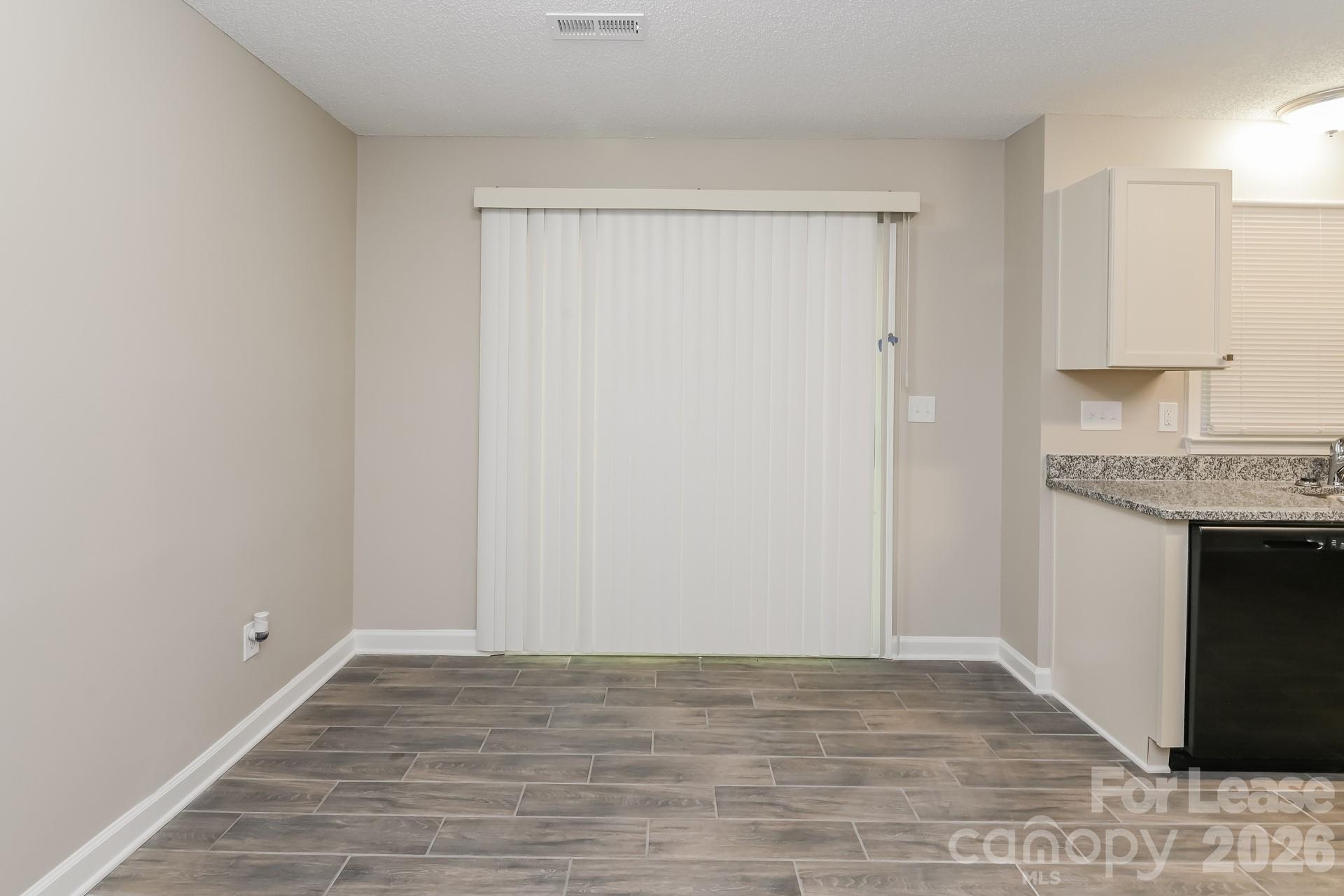 9409 Dogwood Ridge Drive