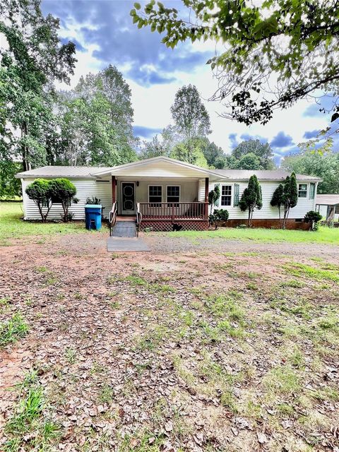 Photo of 2438 Annwood Court #57, Newton, NC 28658 (MLS # 4304656)