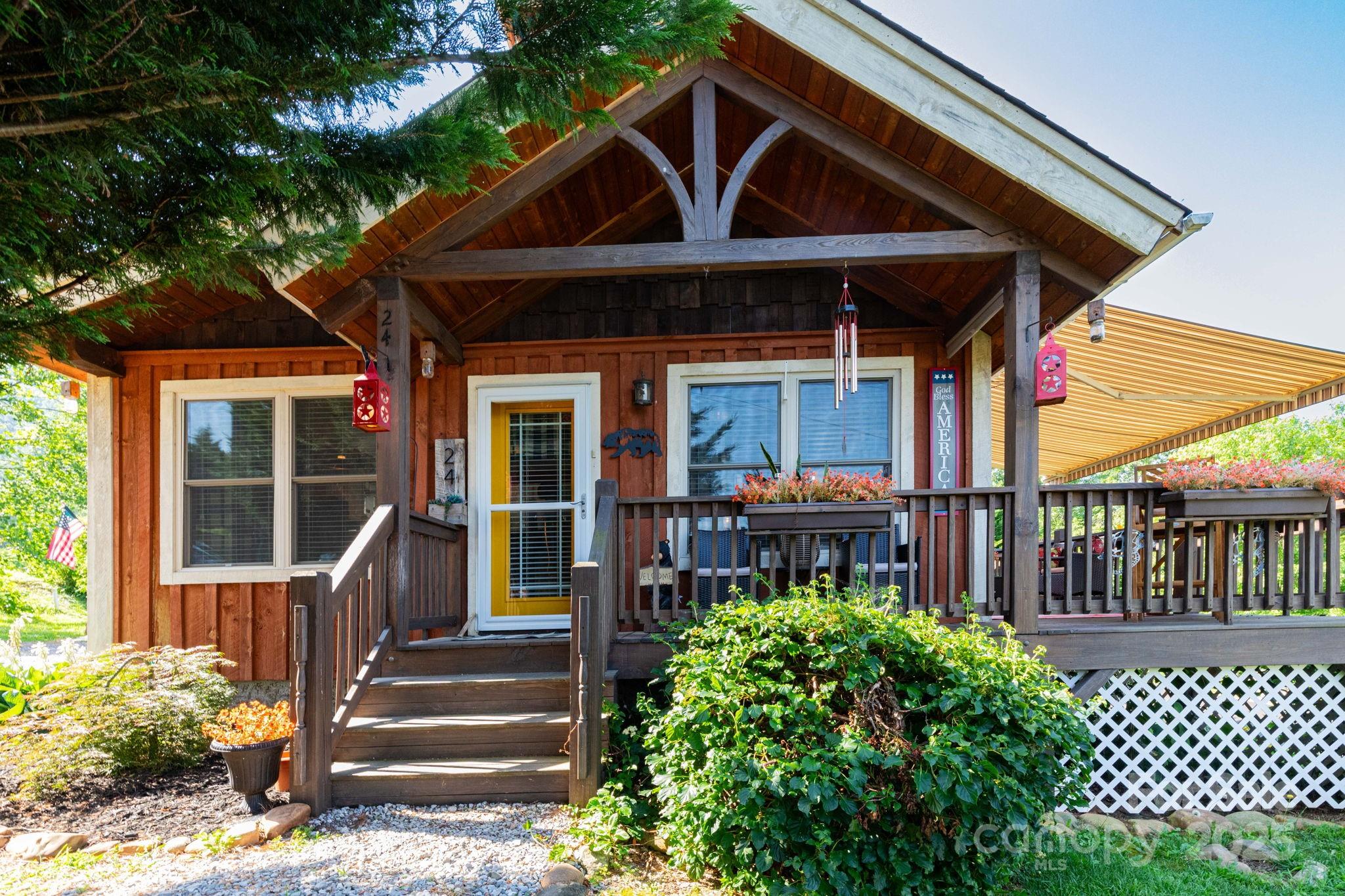 24 Carsen Loop