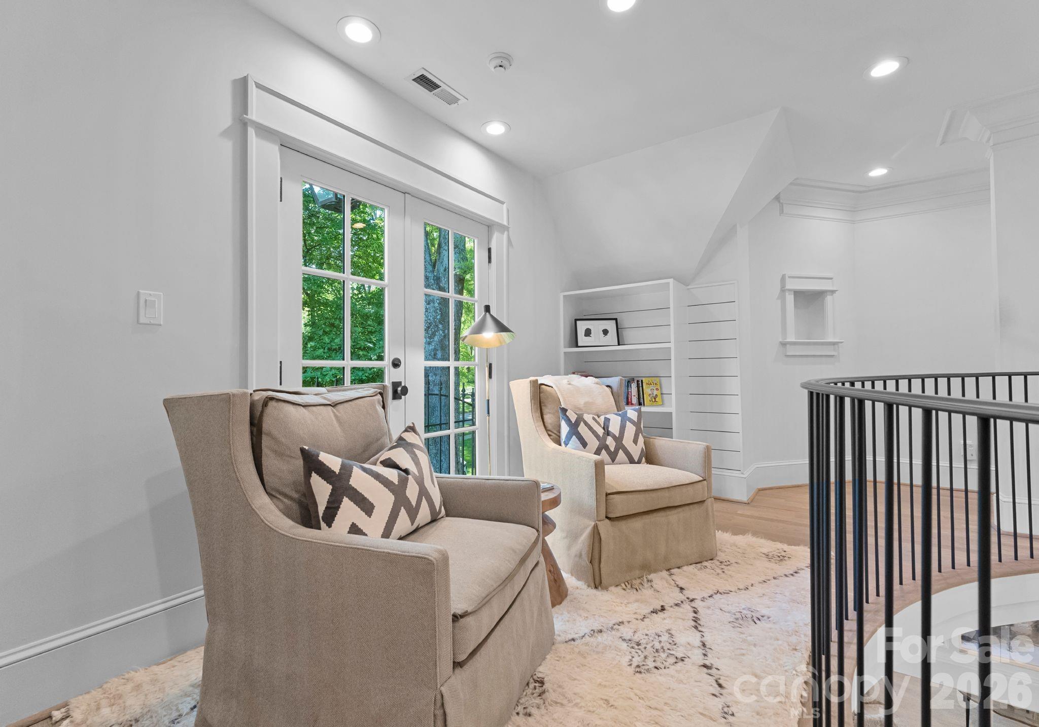 Myers Park - Residential