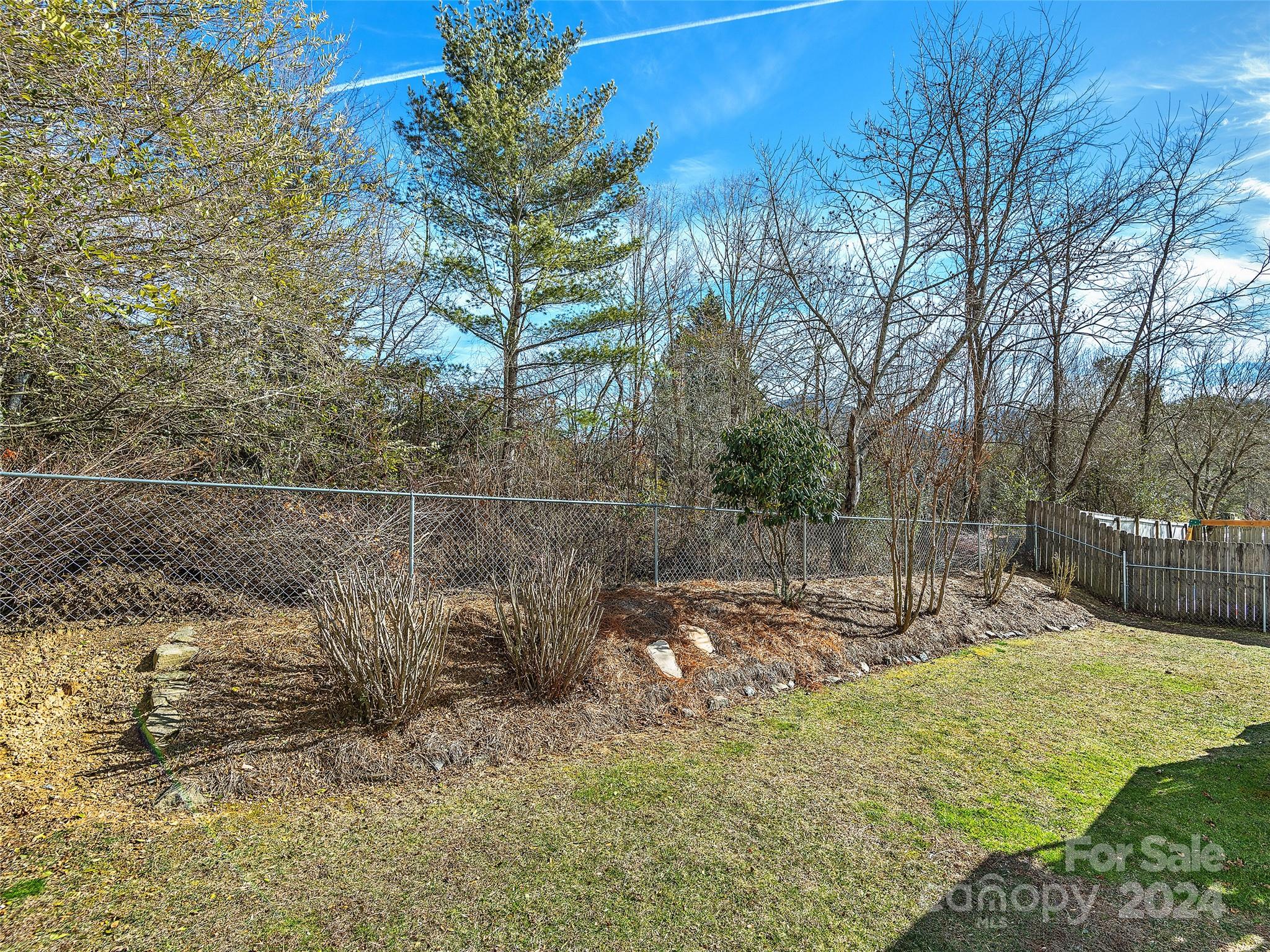 Addison Creek - Residential