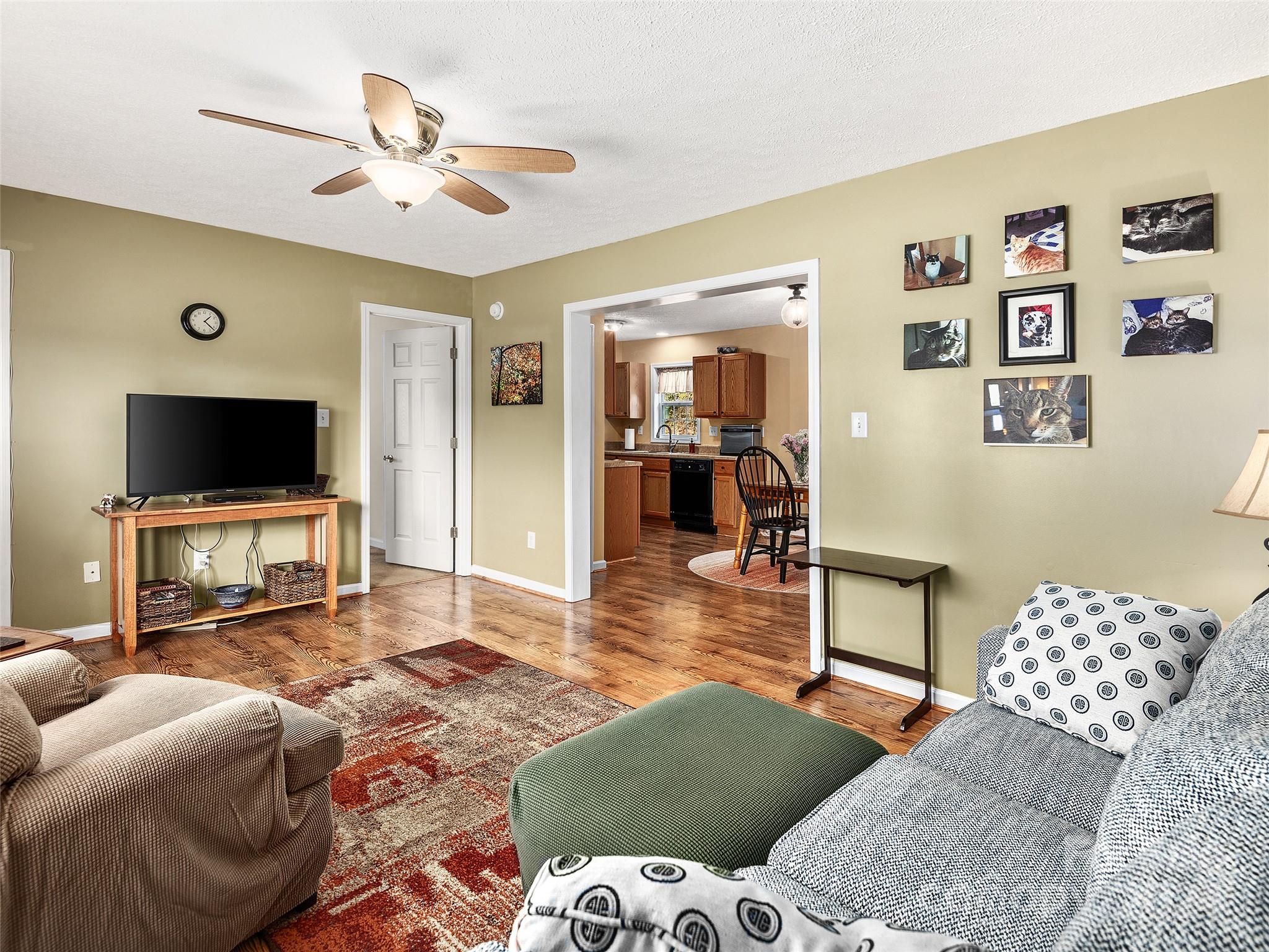 Addison Creek - Residential