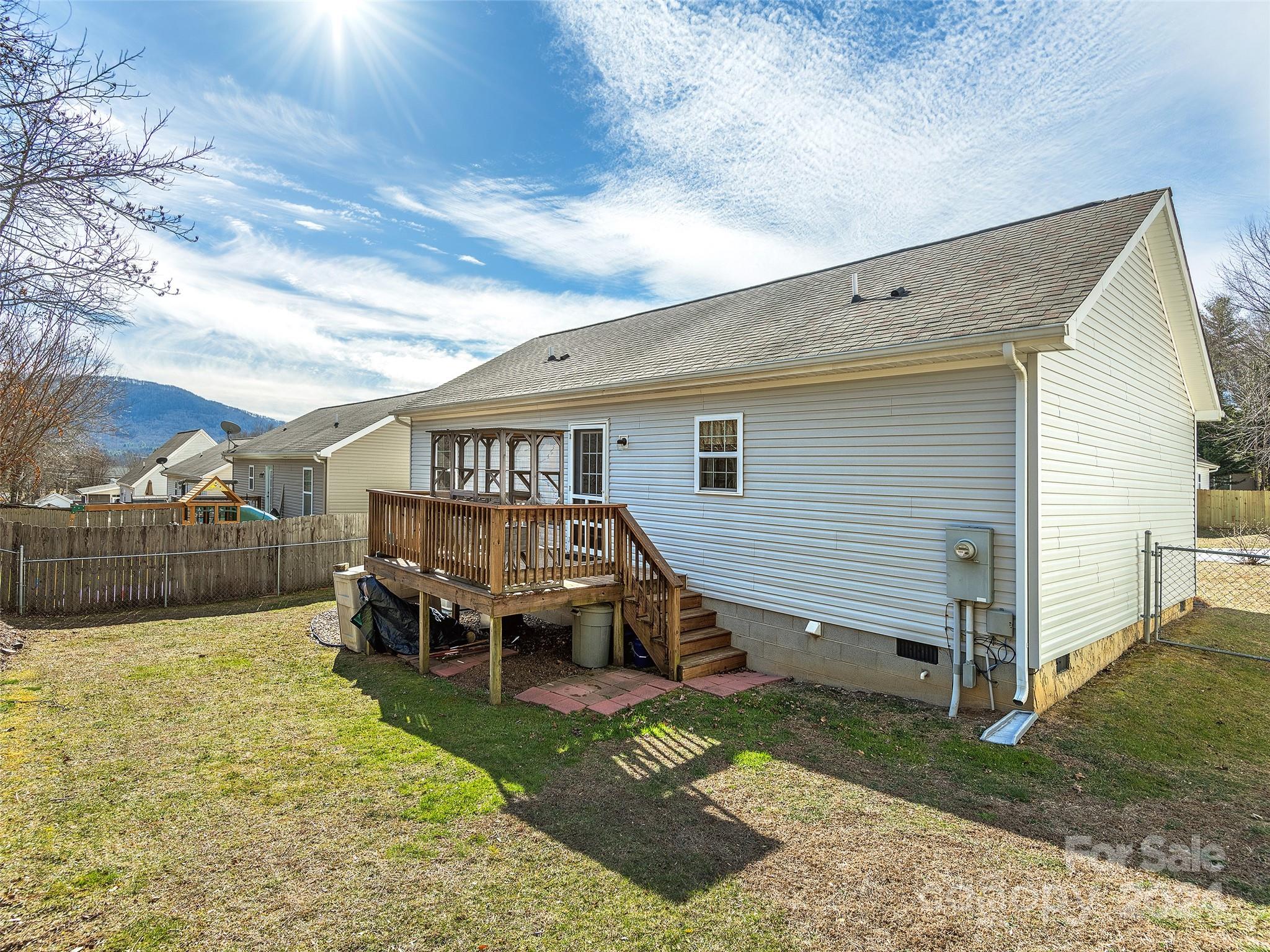 Addison Creek - Residential