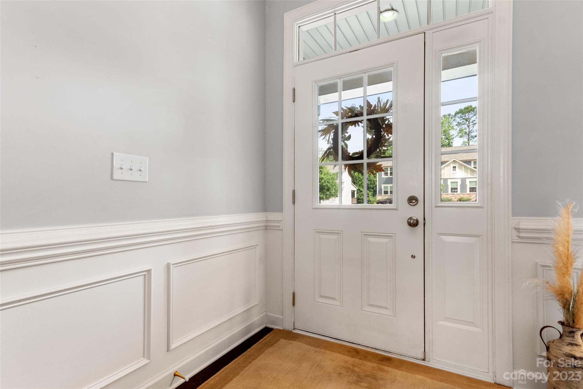 Lake Crest - Residential