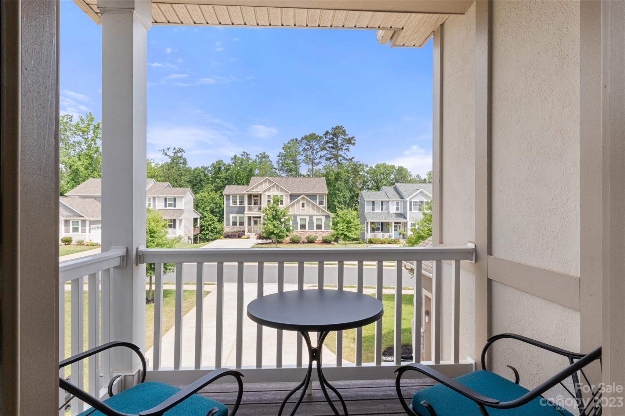 Lake Crest - Residential