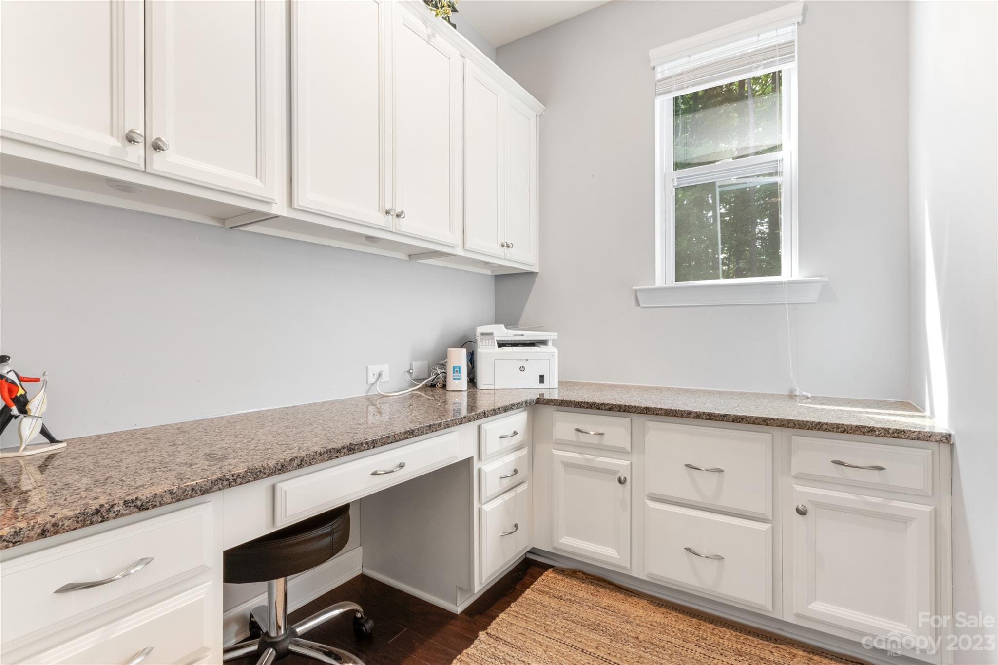 Lake Crest - Residential