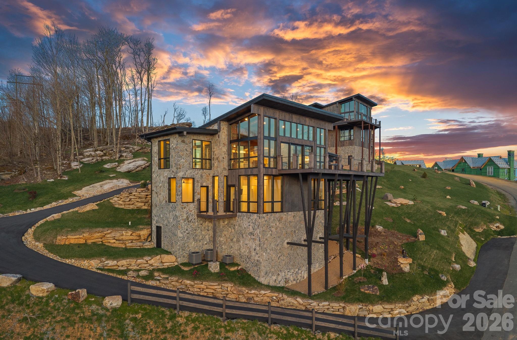 404 Silver Eagle Trail