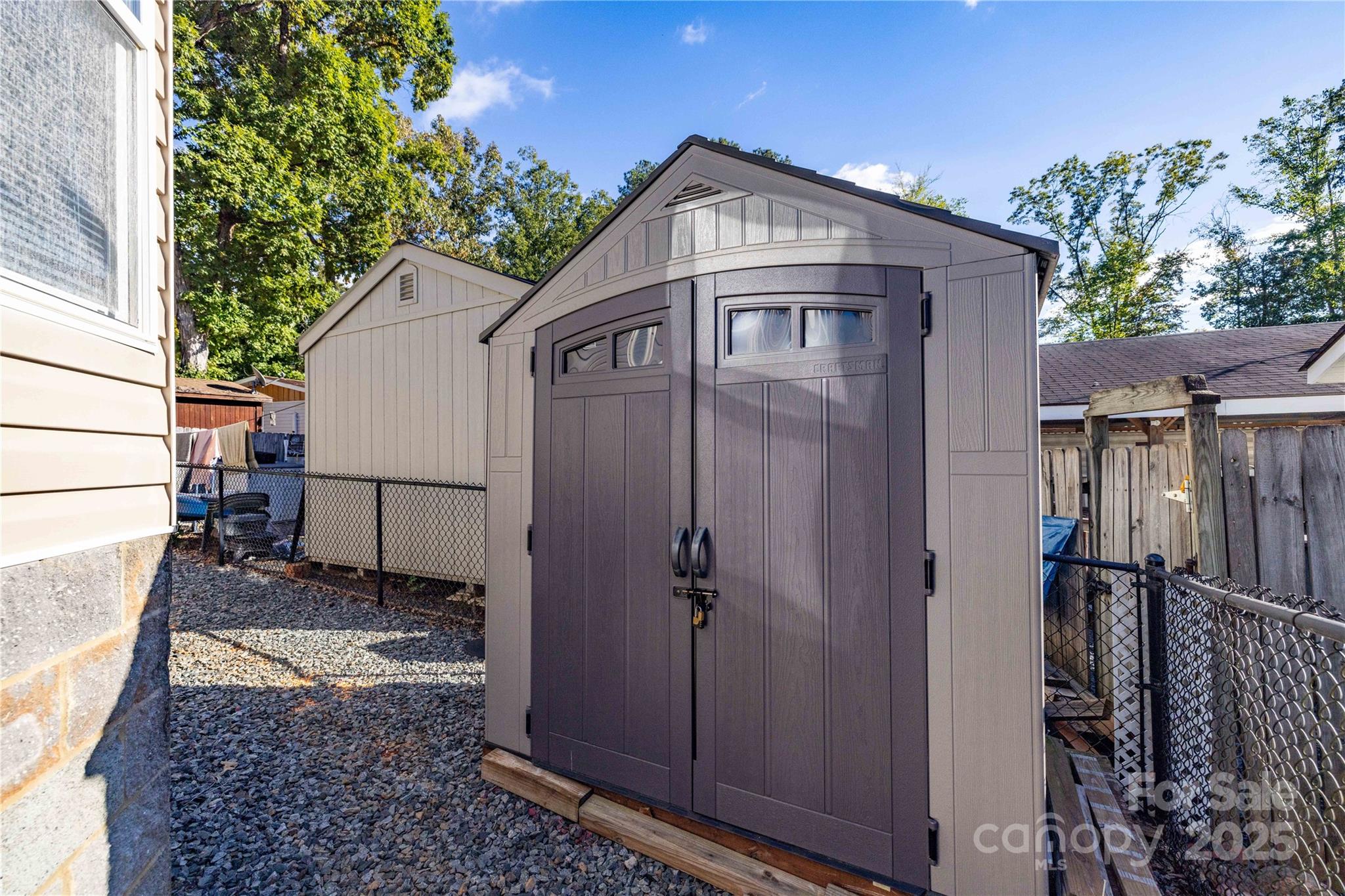 Twin Harbor - Residential