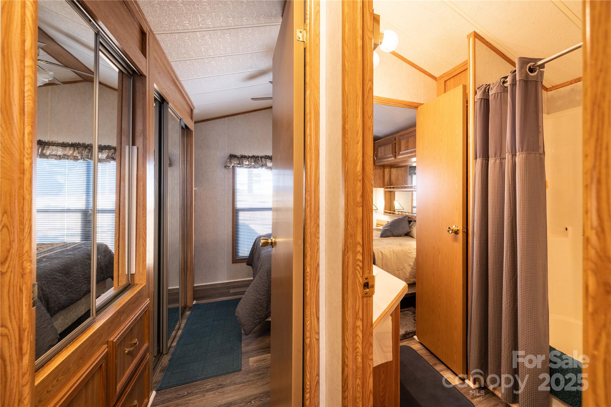 Twin Harbor - Residential