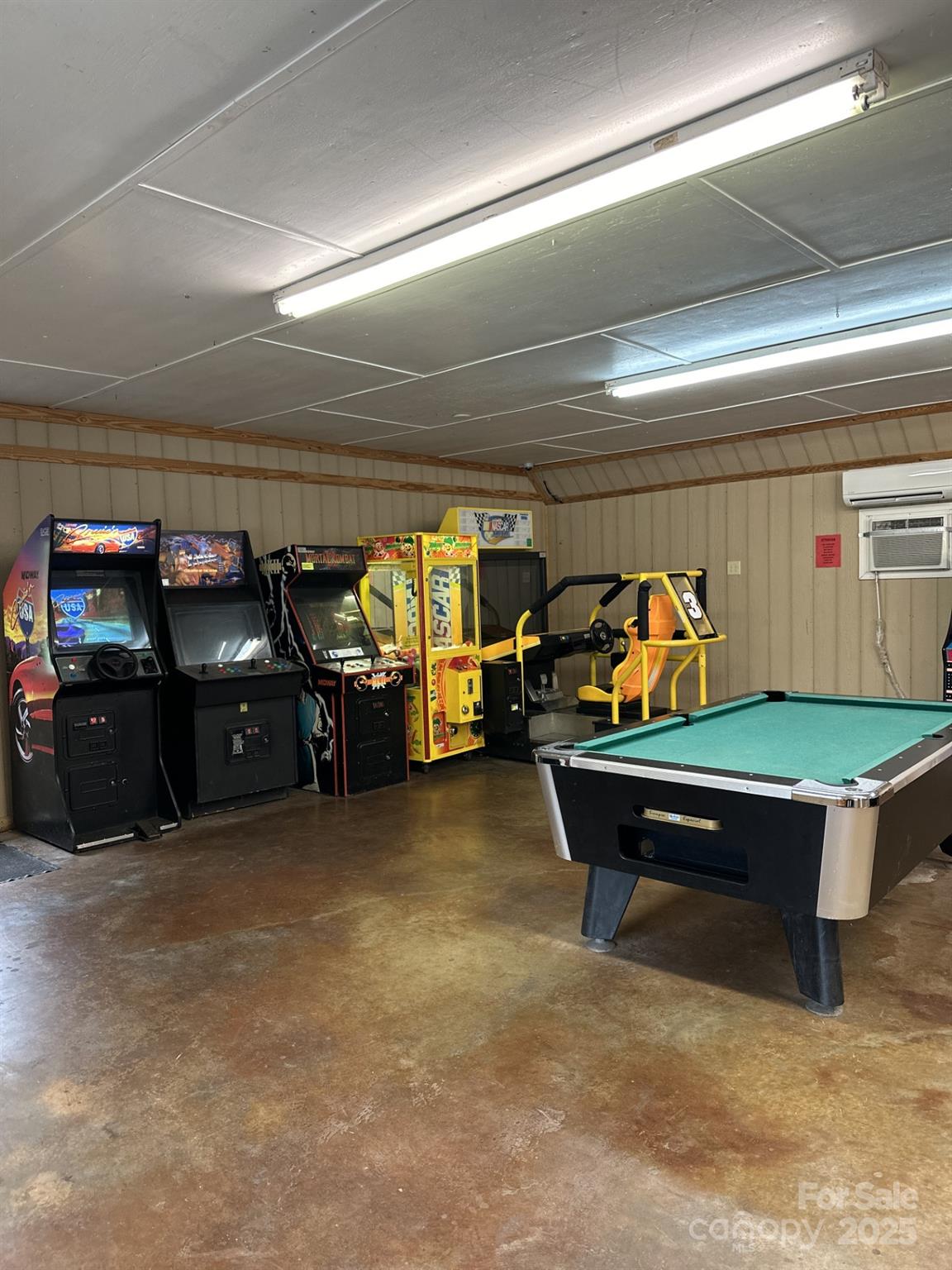 Twin Harbor - Residential