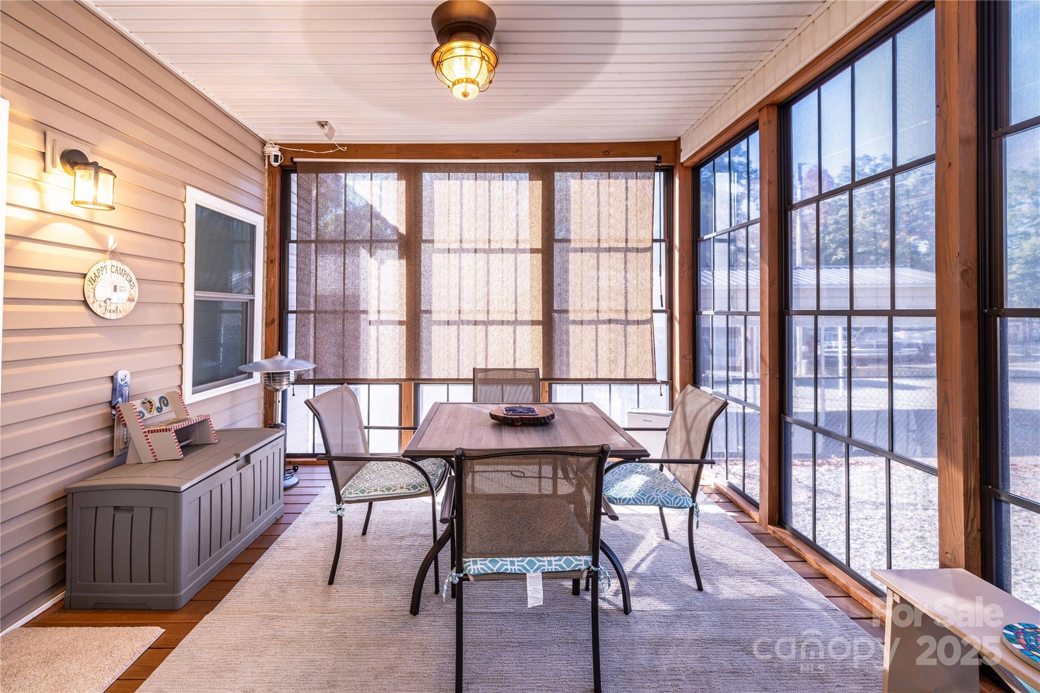 Twin Harbor - Residential