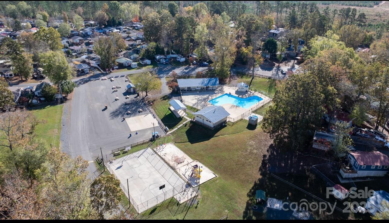 Twin Harbor - Residential