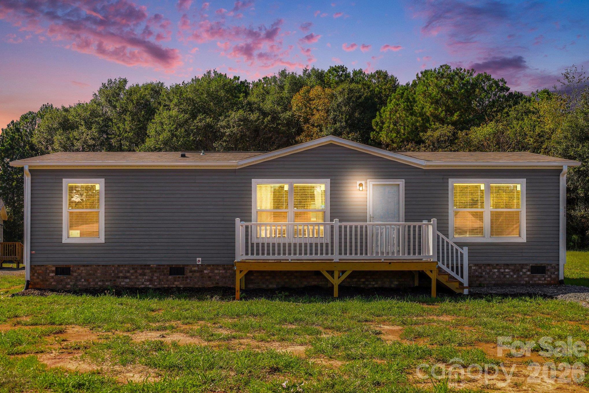 806 Eagleview Lane