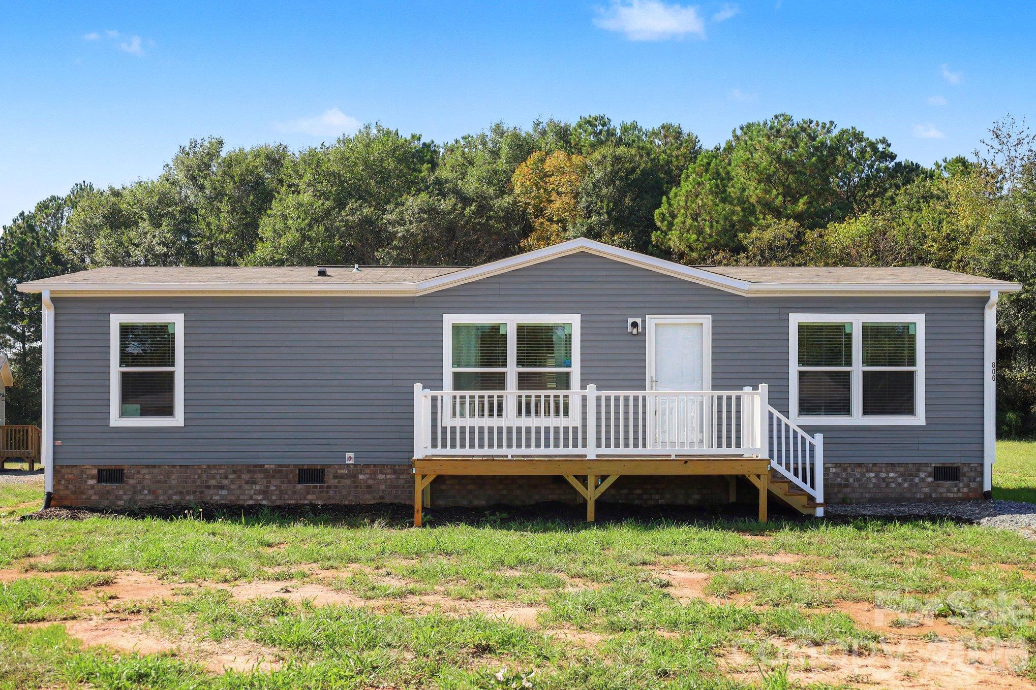 806 Eagleview Lane