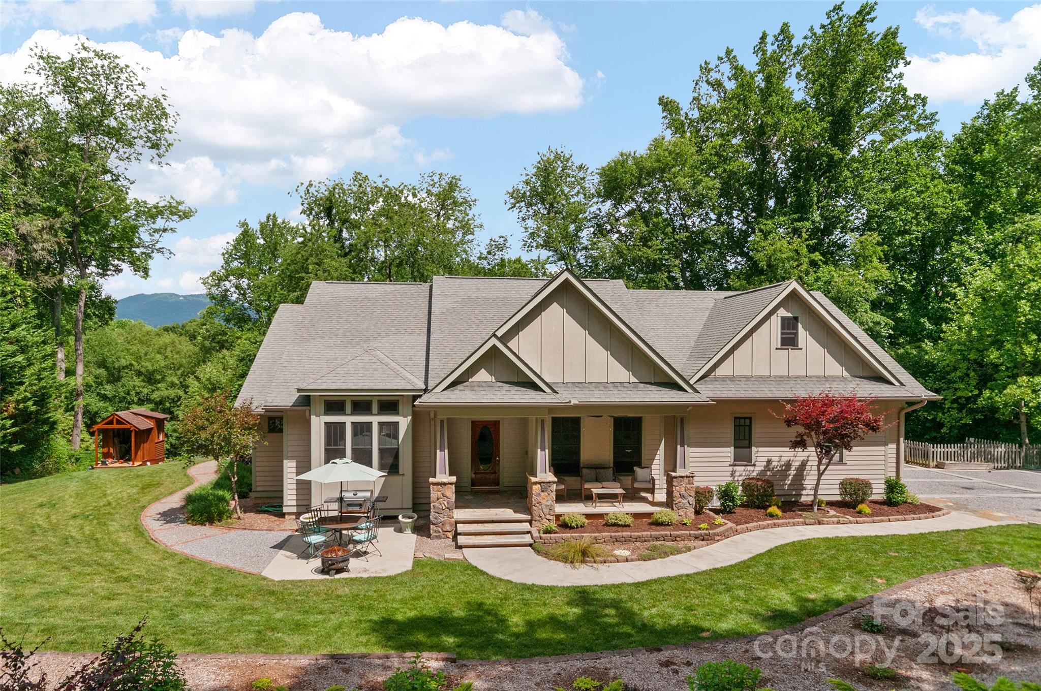 105 Blackberry Ridge