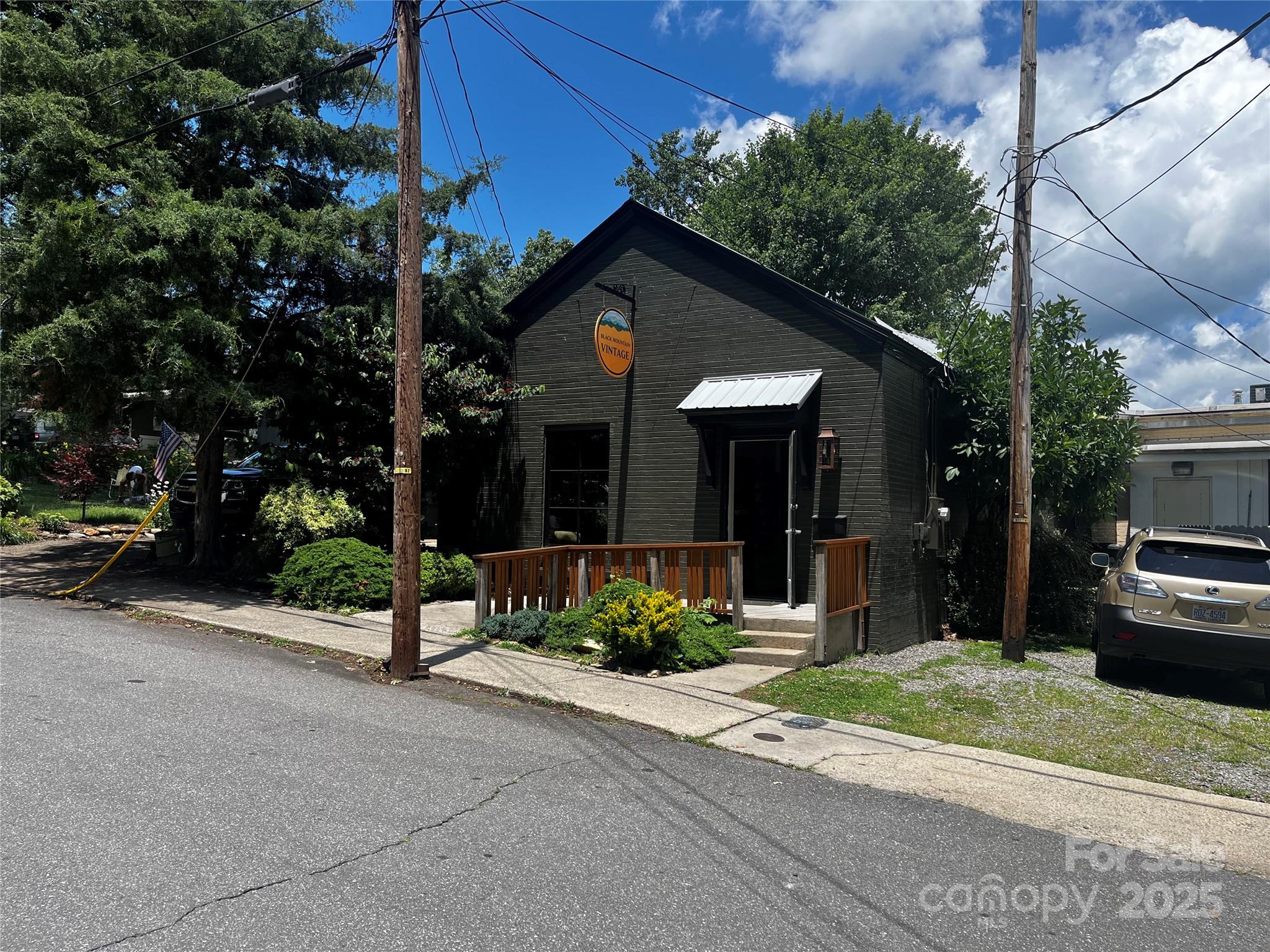 104 Church Street