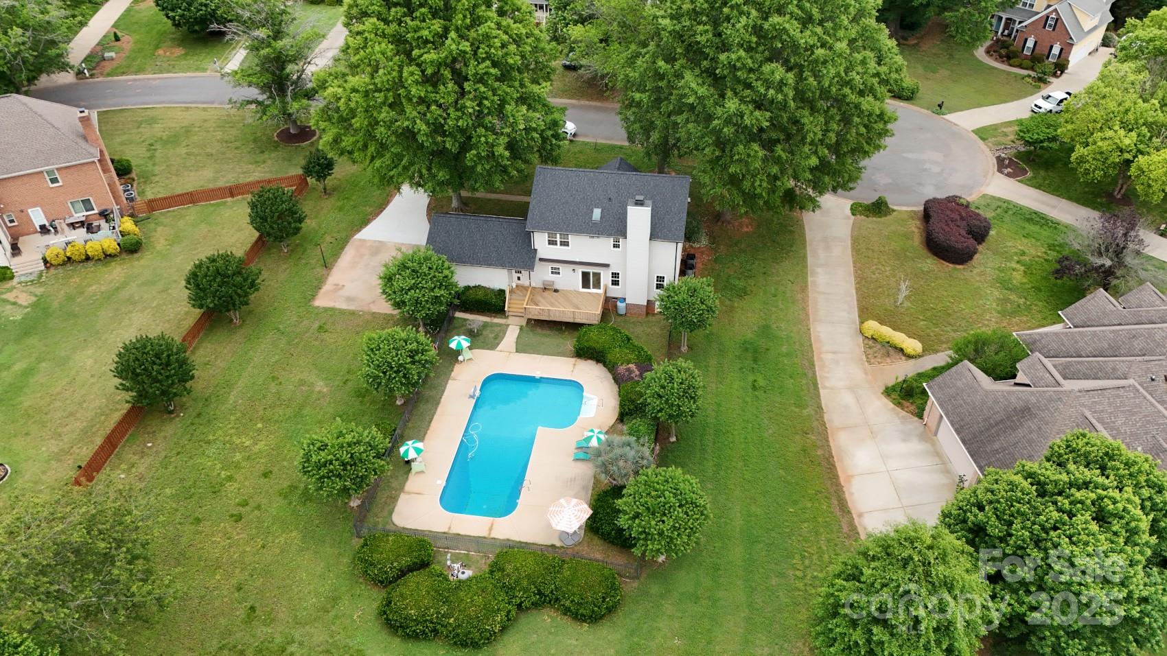 188 Turnberry Lane