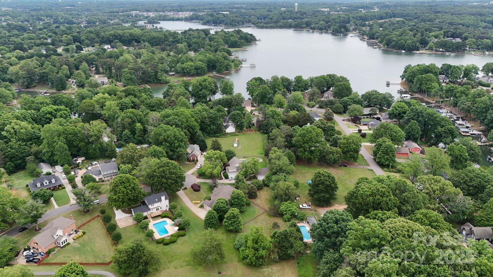 188 Turnberry Lane