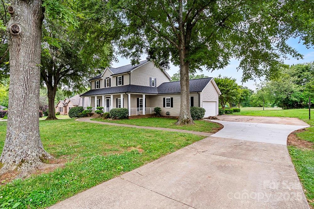 188 Turnberry Lane