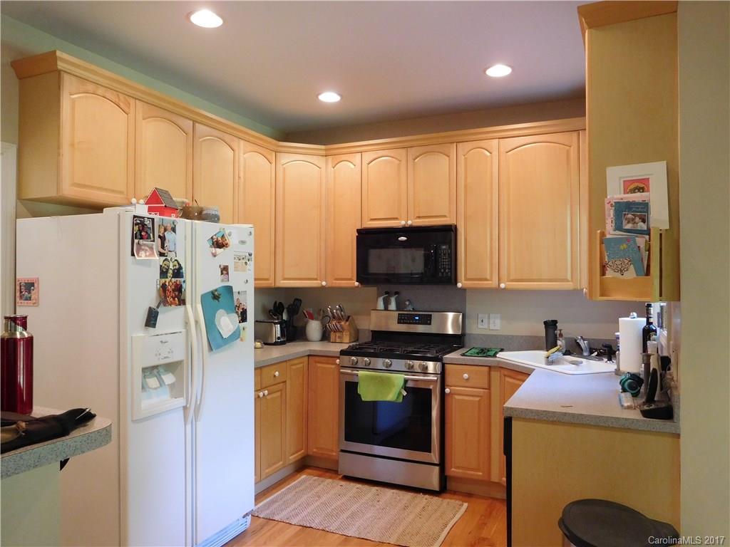 Country Club Estates - Residential