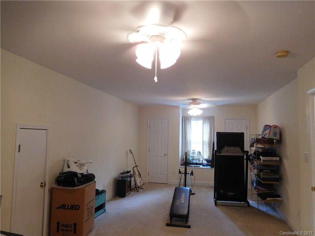 Country Club Estates - Residential